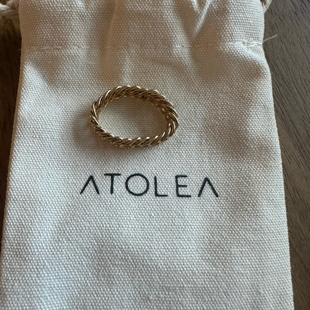Atolea gold plated ring size 8